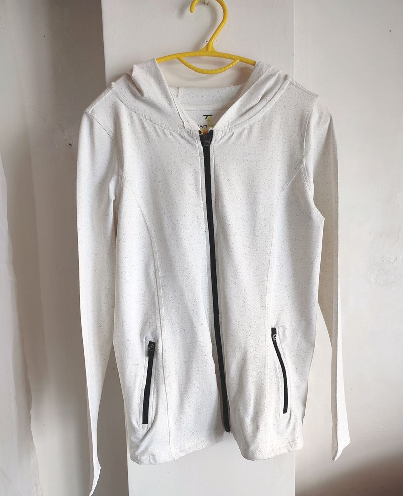 Super Strechable Breathable Active Wear Hoodie