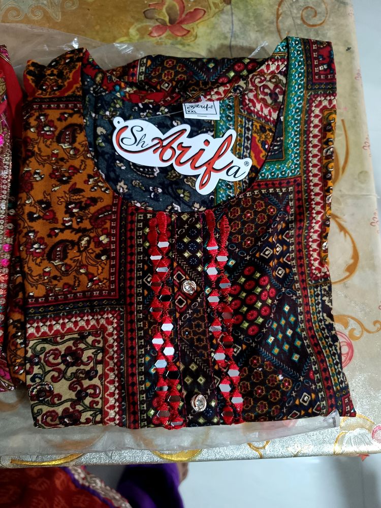 New Ashrifa Kurti With Tag