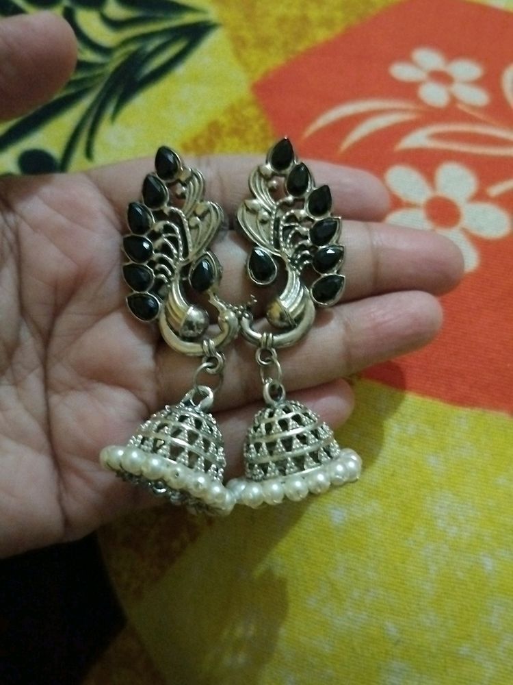 Beautiful Peacock Ear Jhumka..Light Weight