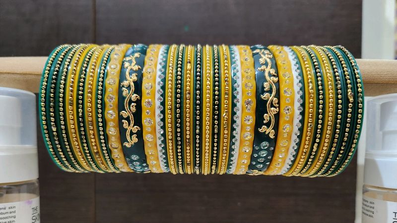 Bangles Set Green Yellow