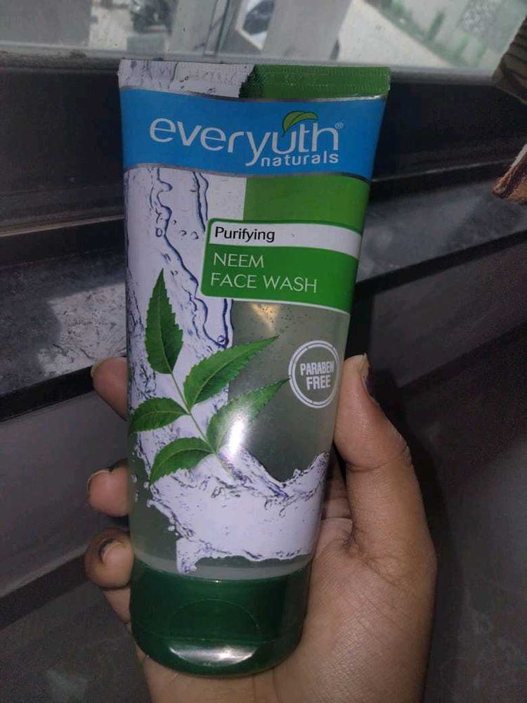 Everyouth Neem Face Wash