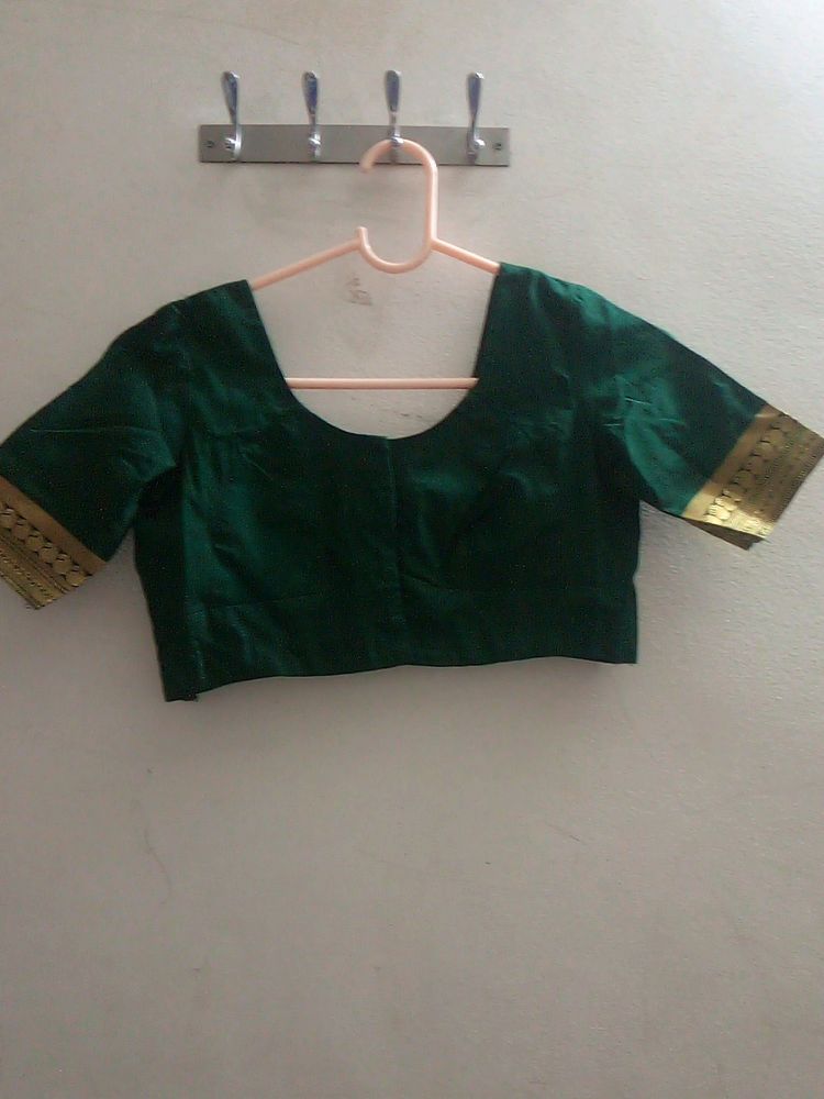 Bottle Green colour Blouse like new