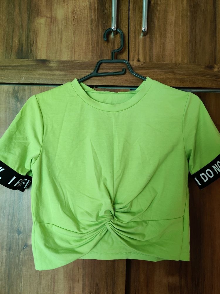 Urbanic Top Neon Green Color Size-s