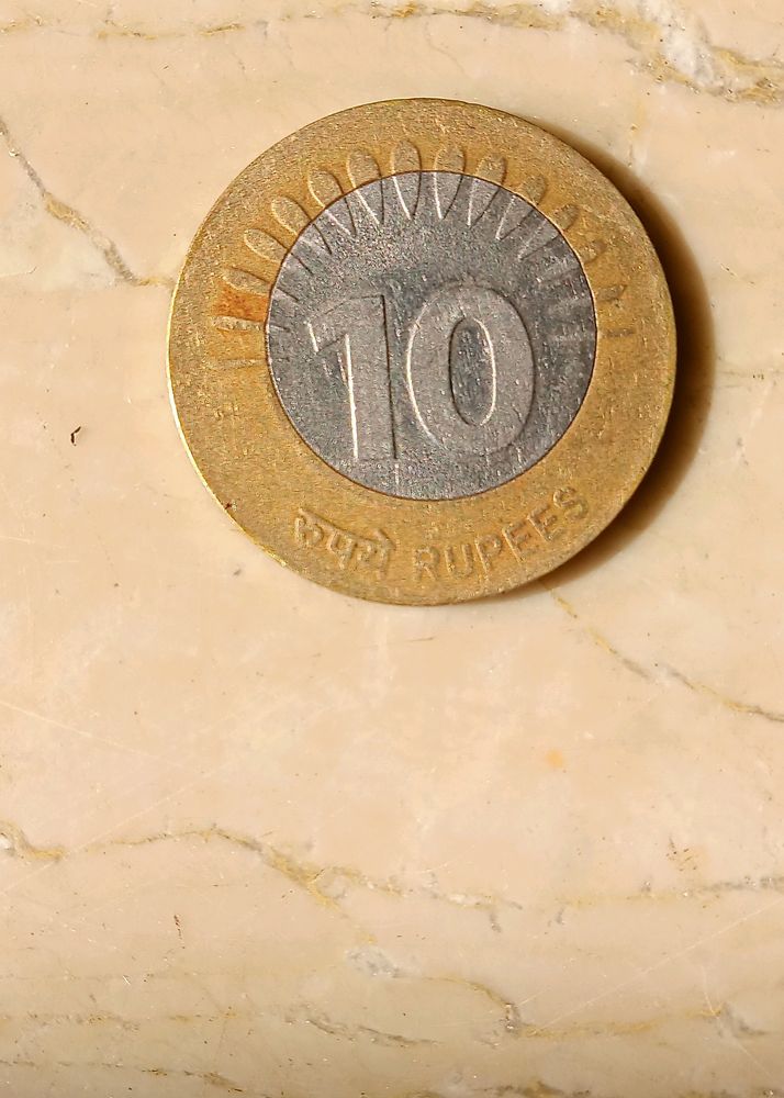 10 Rupees Center Dislocate Error Coin