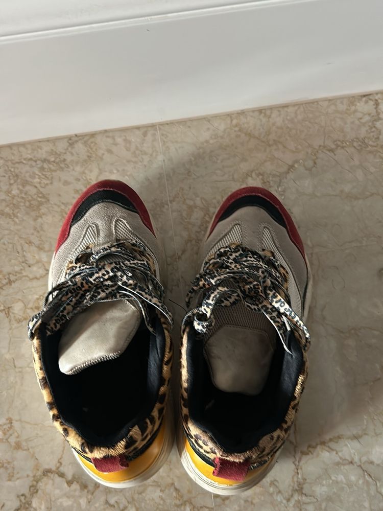 Original- Steve Madan Leopard Print Shoes