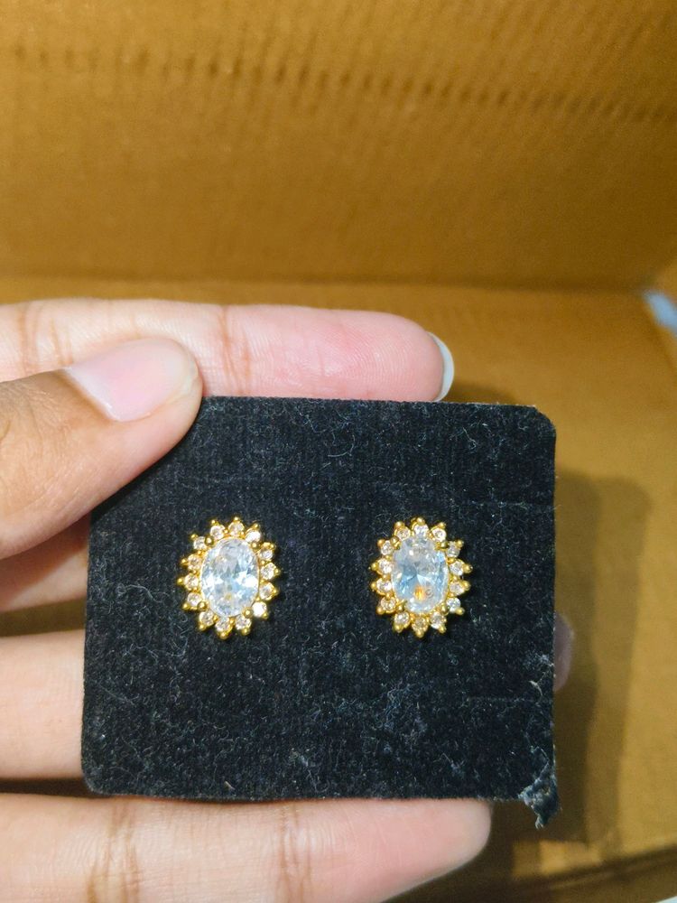 1 Gram gold Studs