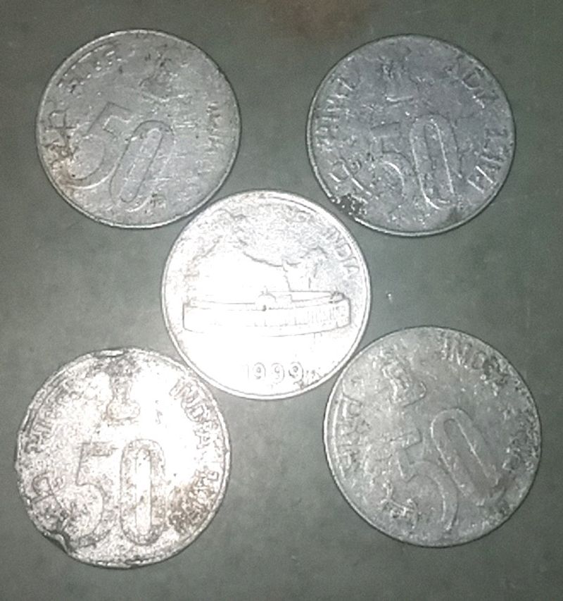 50 Paisa