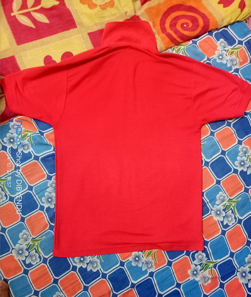 Red Tshirt With Stylish Look