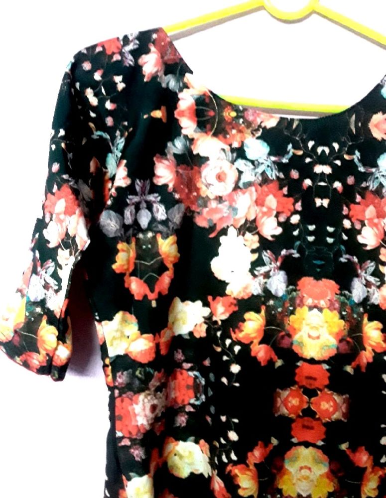 Floral Print Croptop