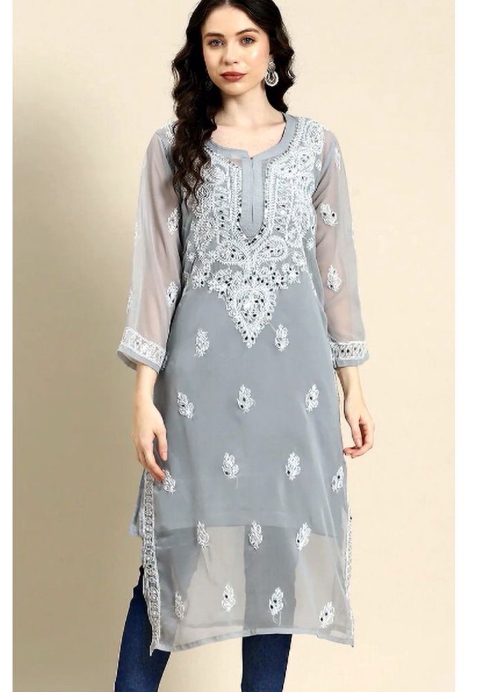 chikankari mirror kurti WITH INNER