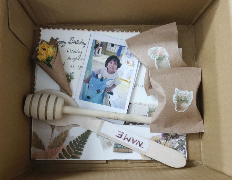 Birthday Gift Hamper Journal Theme..