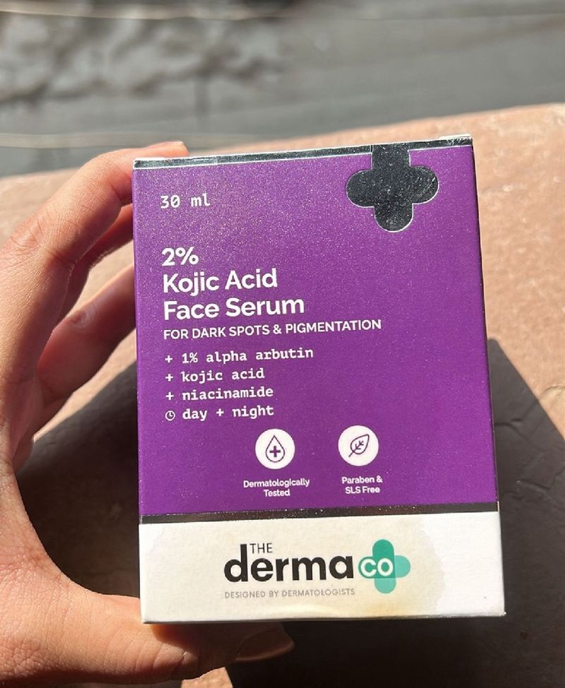 2% Kojic Acid Face Serum (derma Co.)