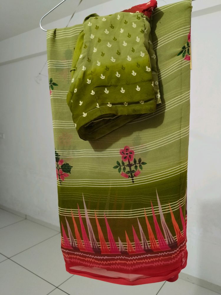 Flower Pots Design Green Saree