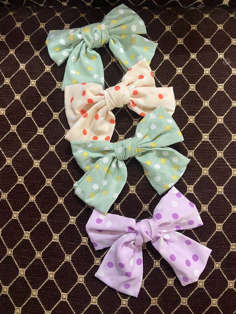 PACK OF 4 BIG SIZE POLKA DOT BOWS