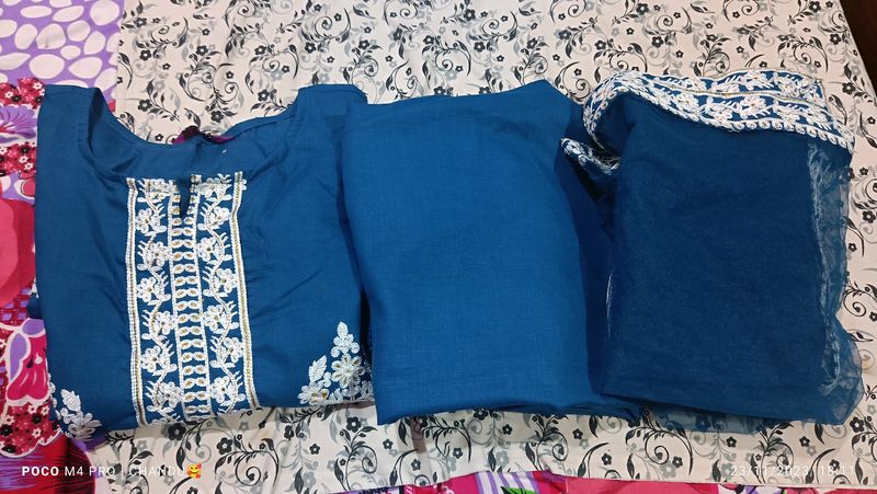 Kurthi Pant And Duppata Set