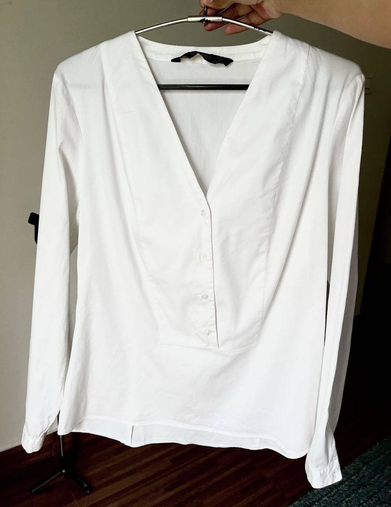 Zara V Neck Top