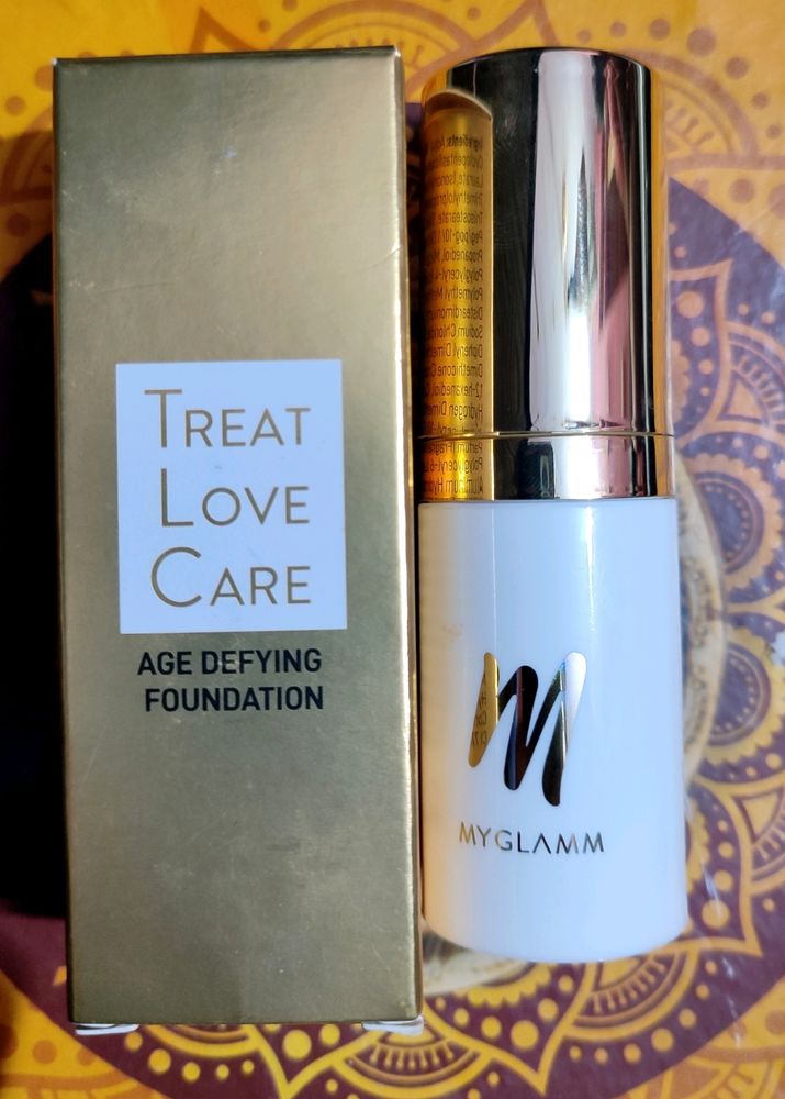 Myglamm Treat Love Care Age Defying Foundation