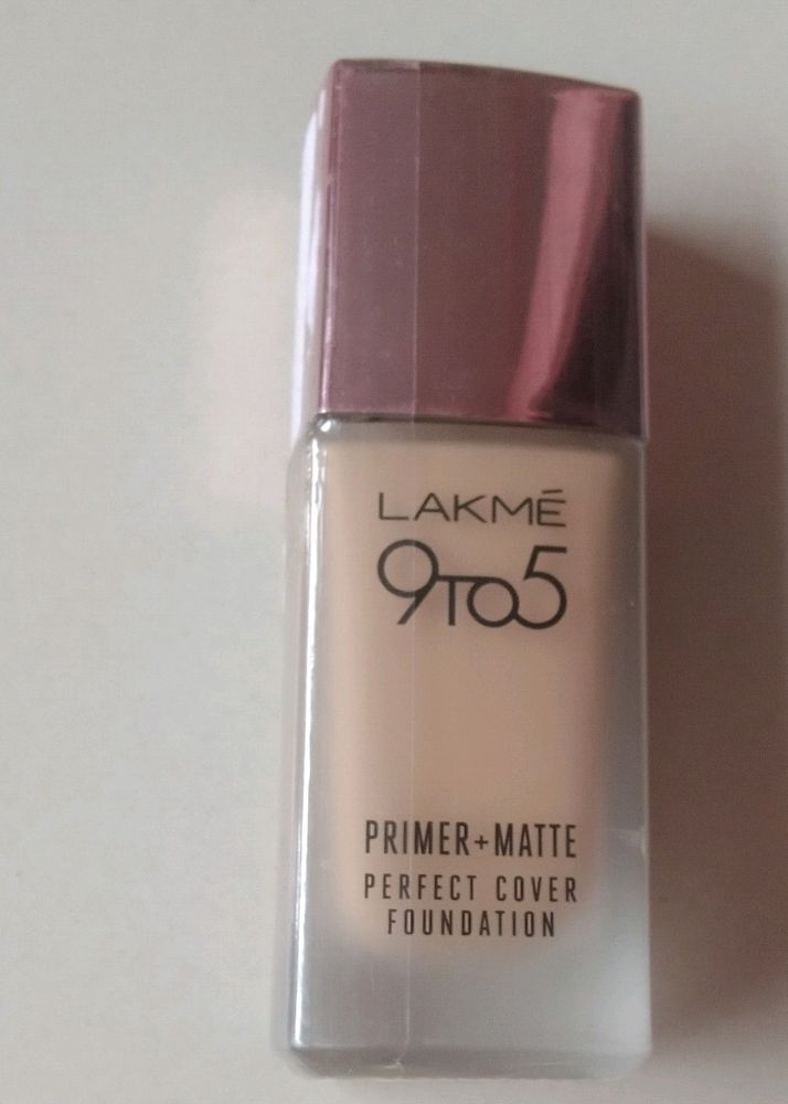 Lakme 9 To 5 Foundation