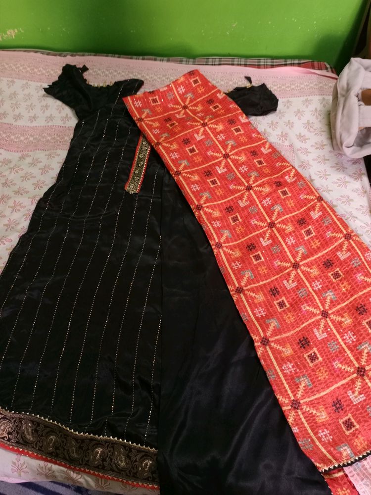 New Black Suit With Pajama And Dupatta