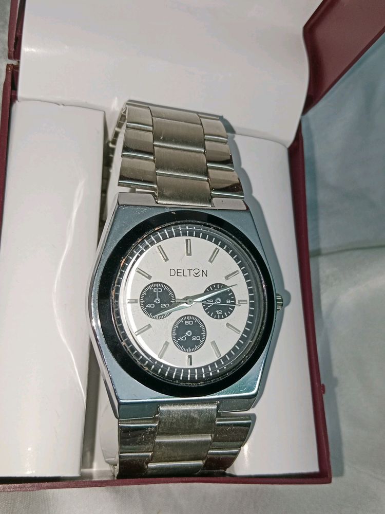 Delton Silver Chain Gents Watch