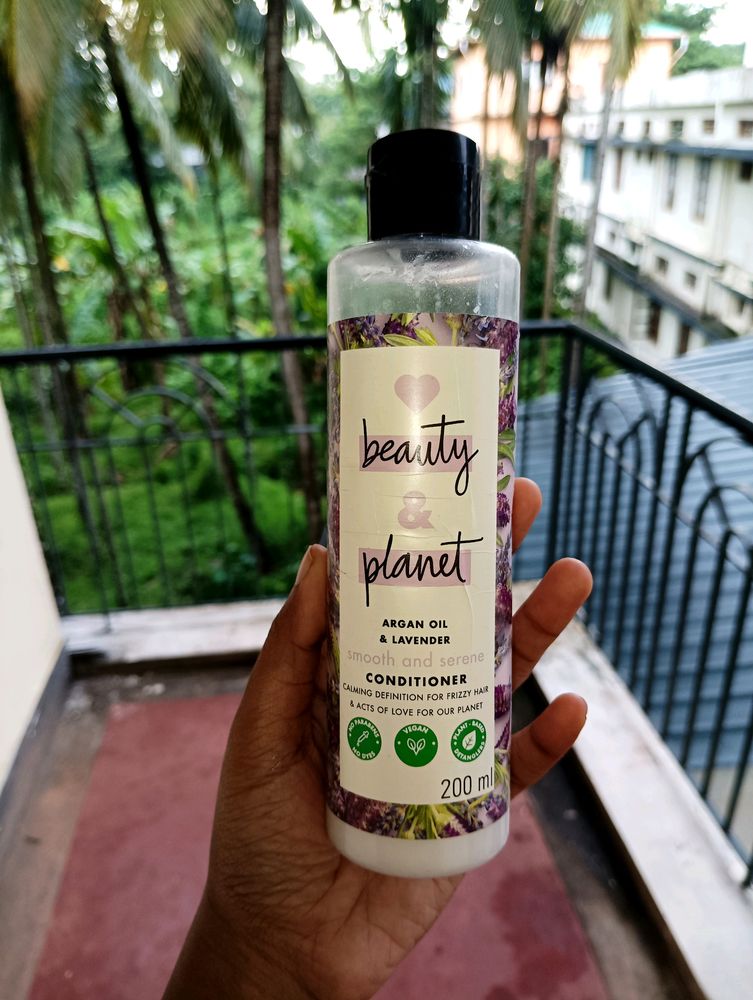 Love Beauty & Planet Conditioner