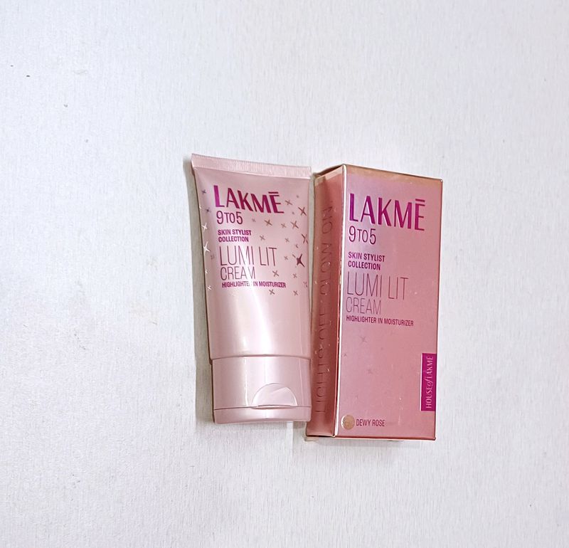 Lakme Lumi LIT Cream