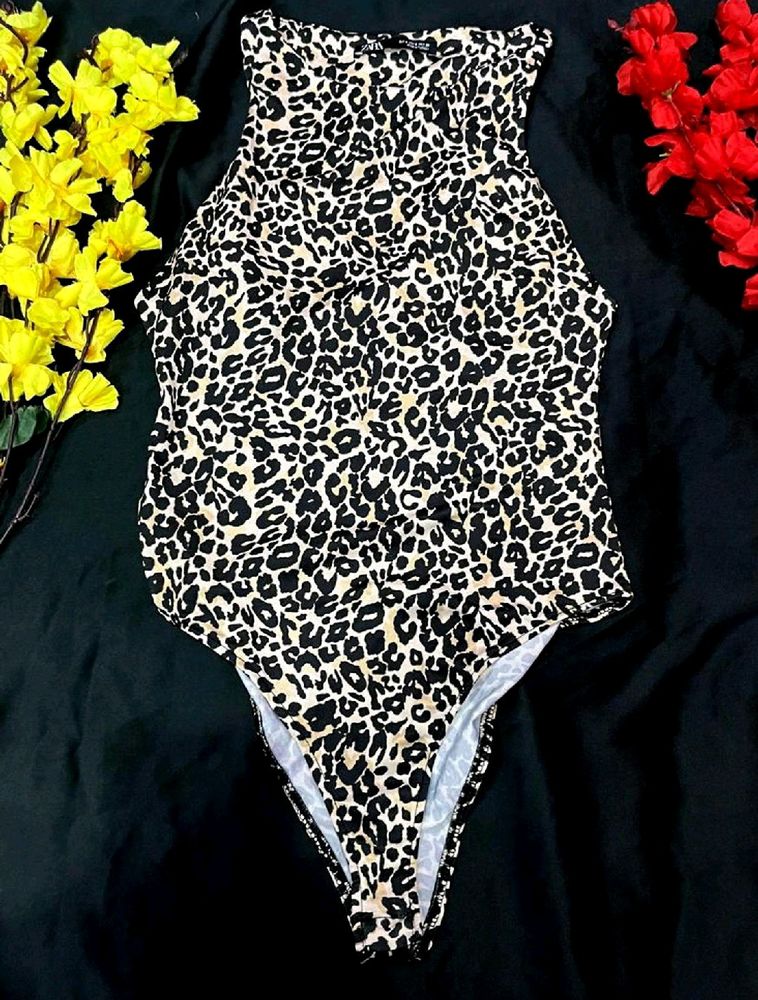 Zara leopard bodysuit