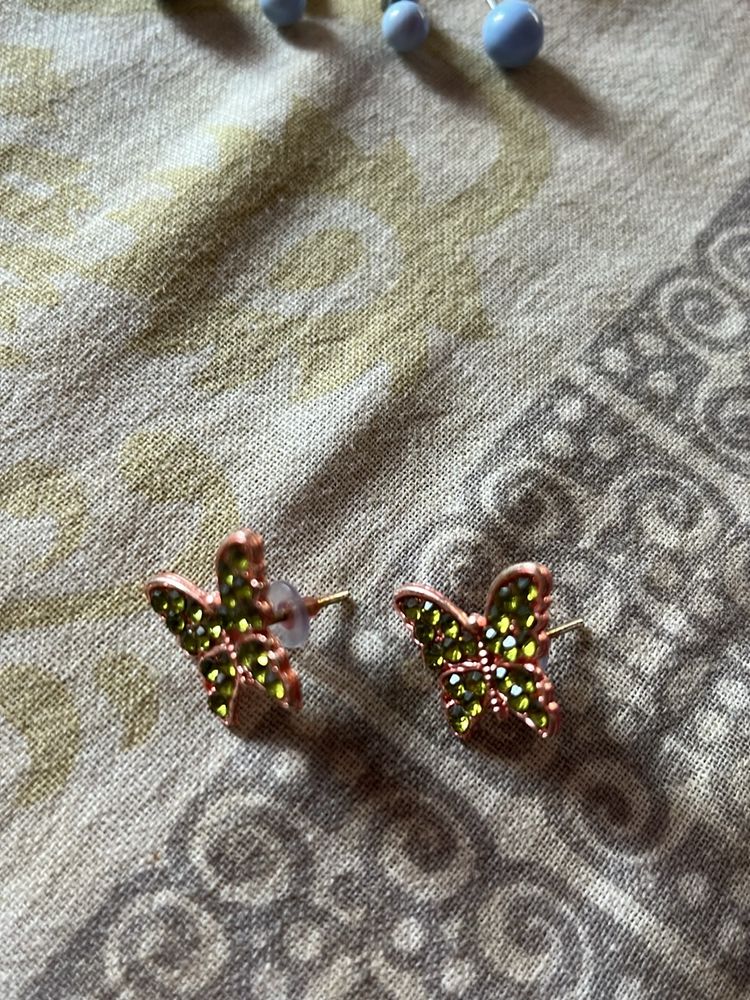 Set Of 4 Small Earrings