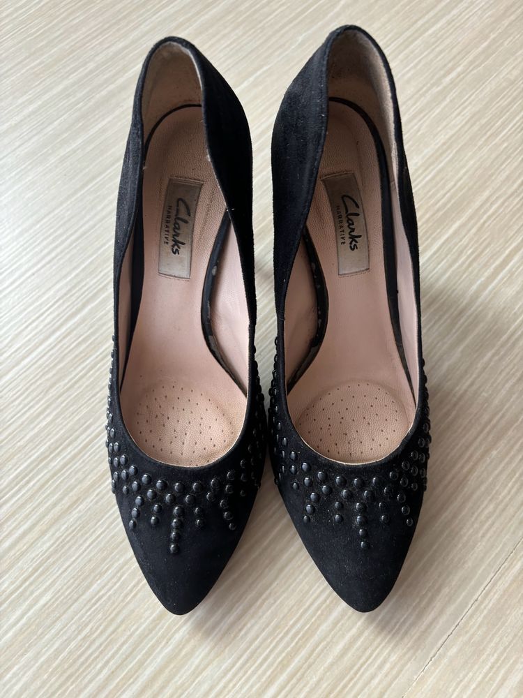 Clark’s Leather Pump Heels