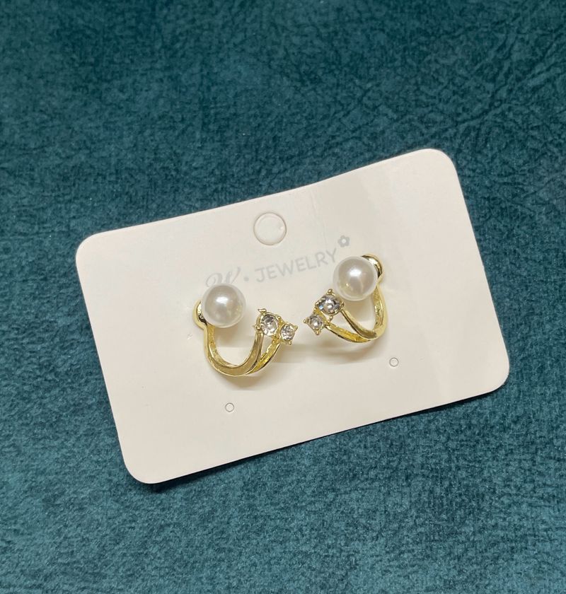 Fine Rhinestone Crystal Pearl Stud Earring