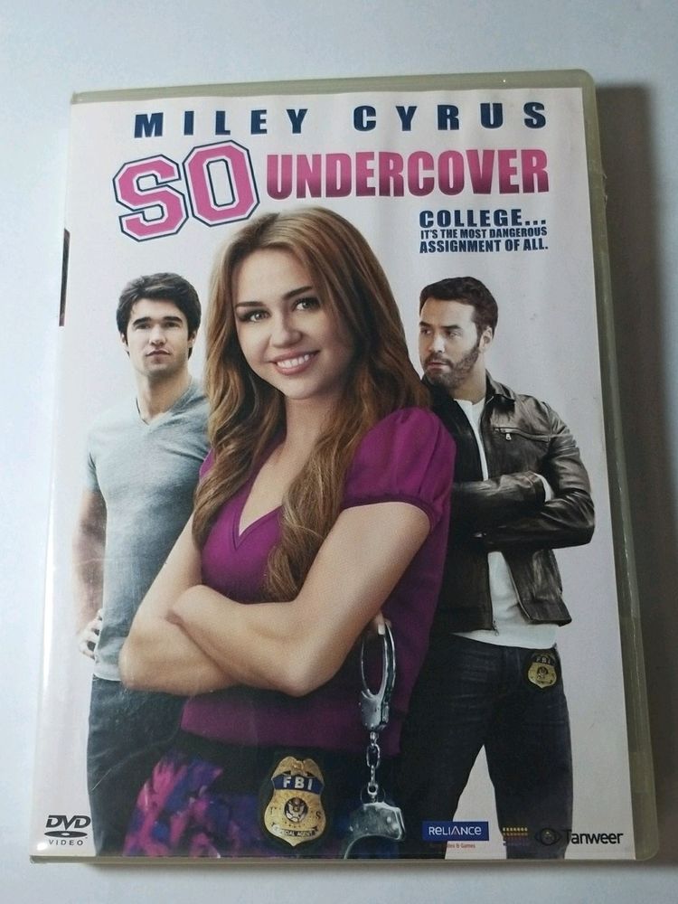 SO UNDERCOVER (2012) DVD