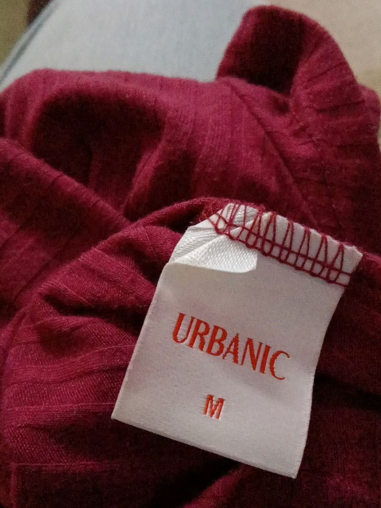 Urbanic Maroon Ribbed Crop Top❣️❣️❣️❤️❤️❤️