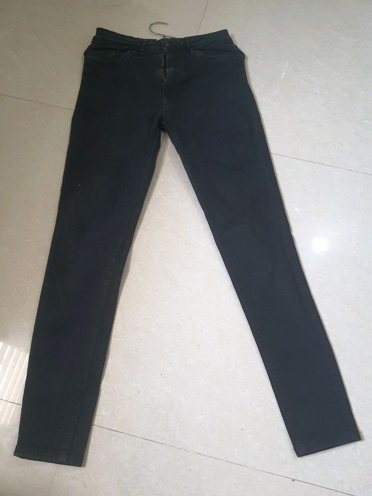 Black Jeans