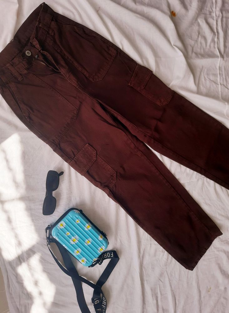 Brown Cargo Pant