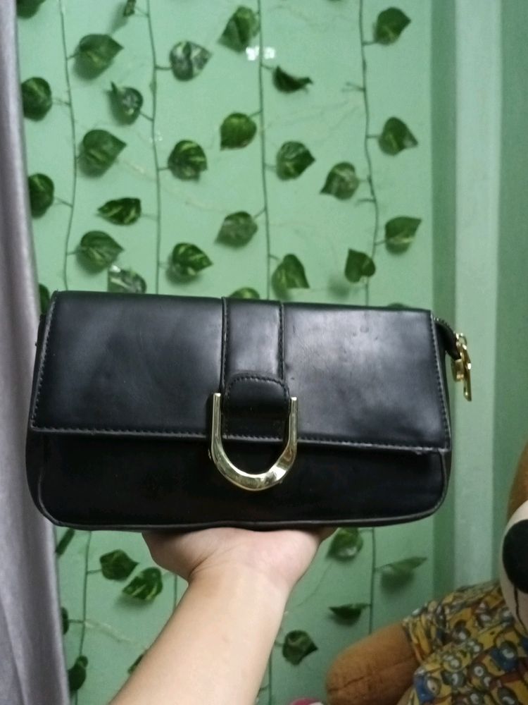 Black Clutch