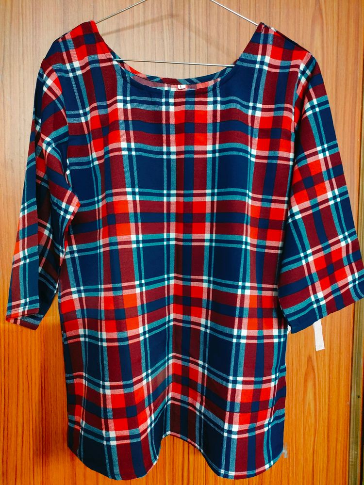 Round-Neck Checked Top