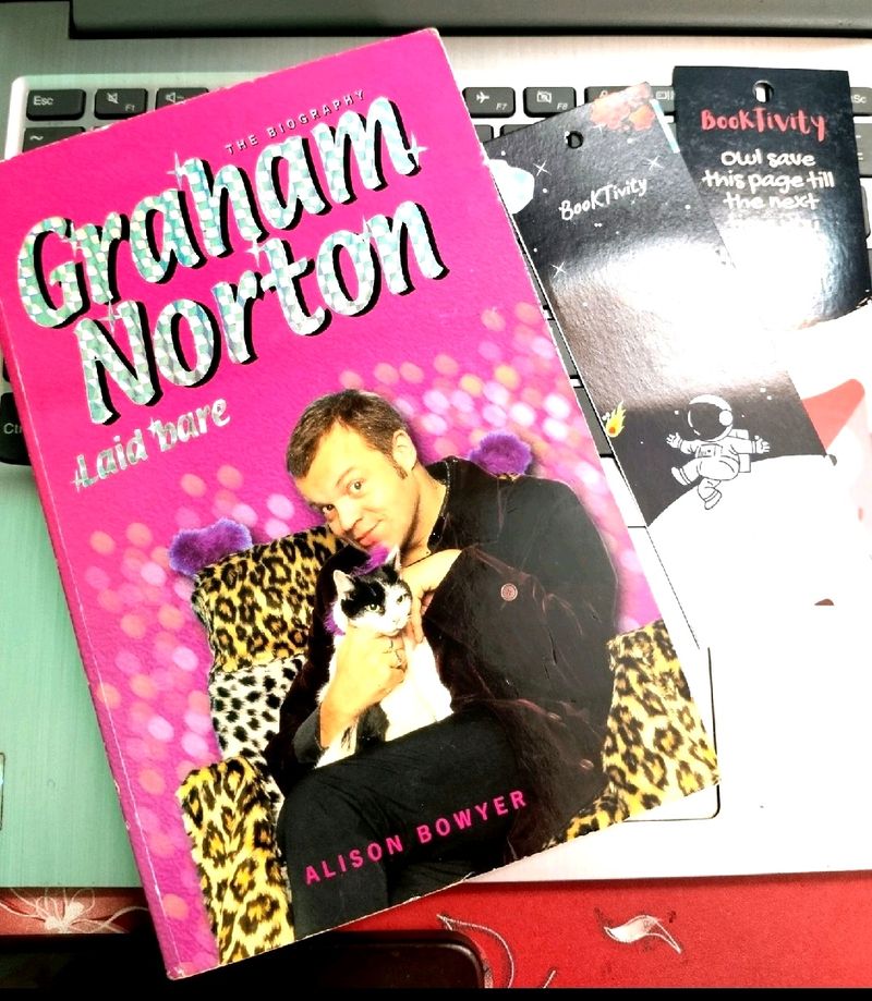 Pre-loved Book Graham Norton Laid Bare