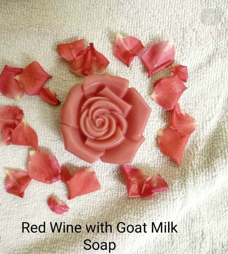 Red Wine And Goat Milk 🧼