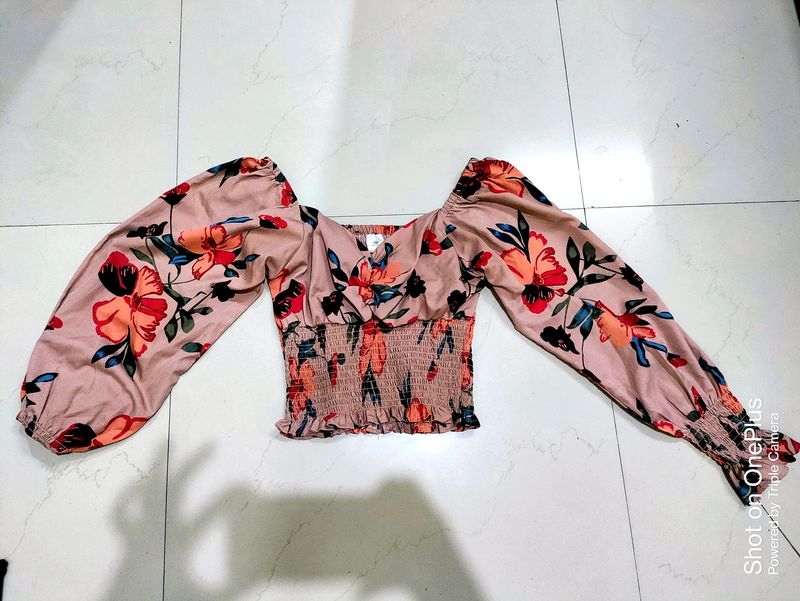 Floral Top Brought From Street Style Store