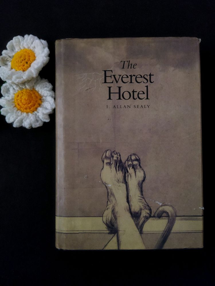 The Everest Hotel - Novel