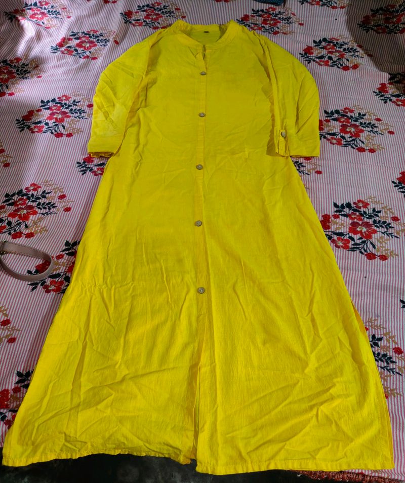 Sell Beautiful Yellow Kurti