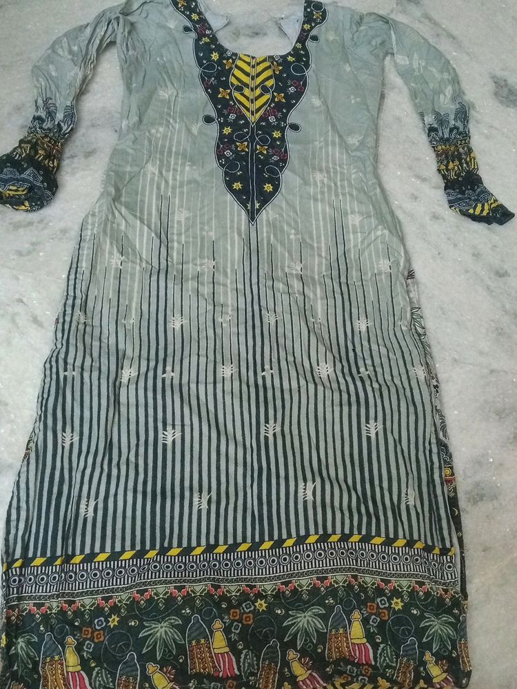 Pakistani Kurti