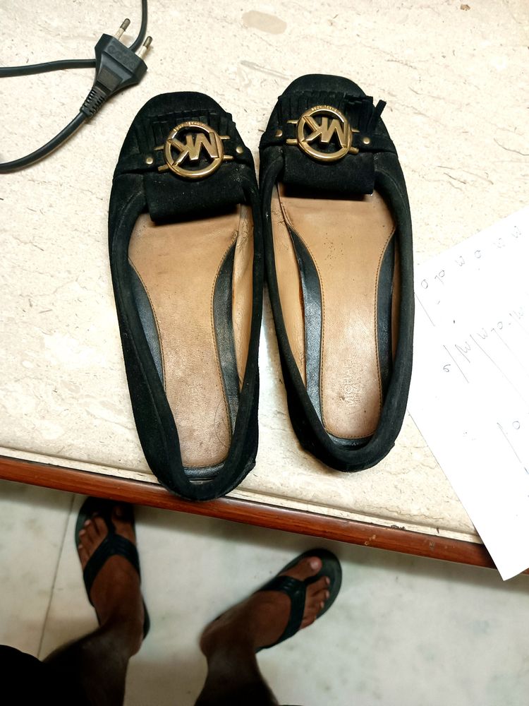 Original Michael Kors Velvet Black Bellies