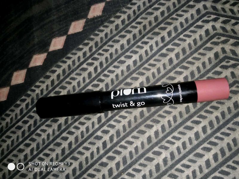 Plum Twist & Go Matte Crayon Lipstick