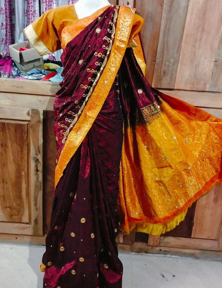 Beautiful Saree With Blouse