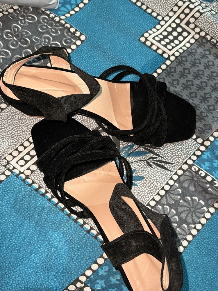 Black Small Heel