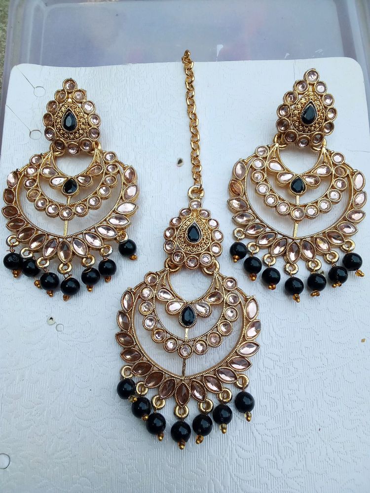 Black Jewellery