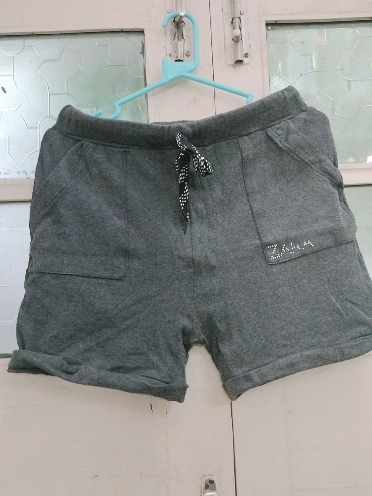 Grey Comfy Shorts With Knot N Pockets