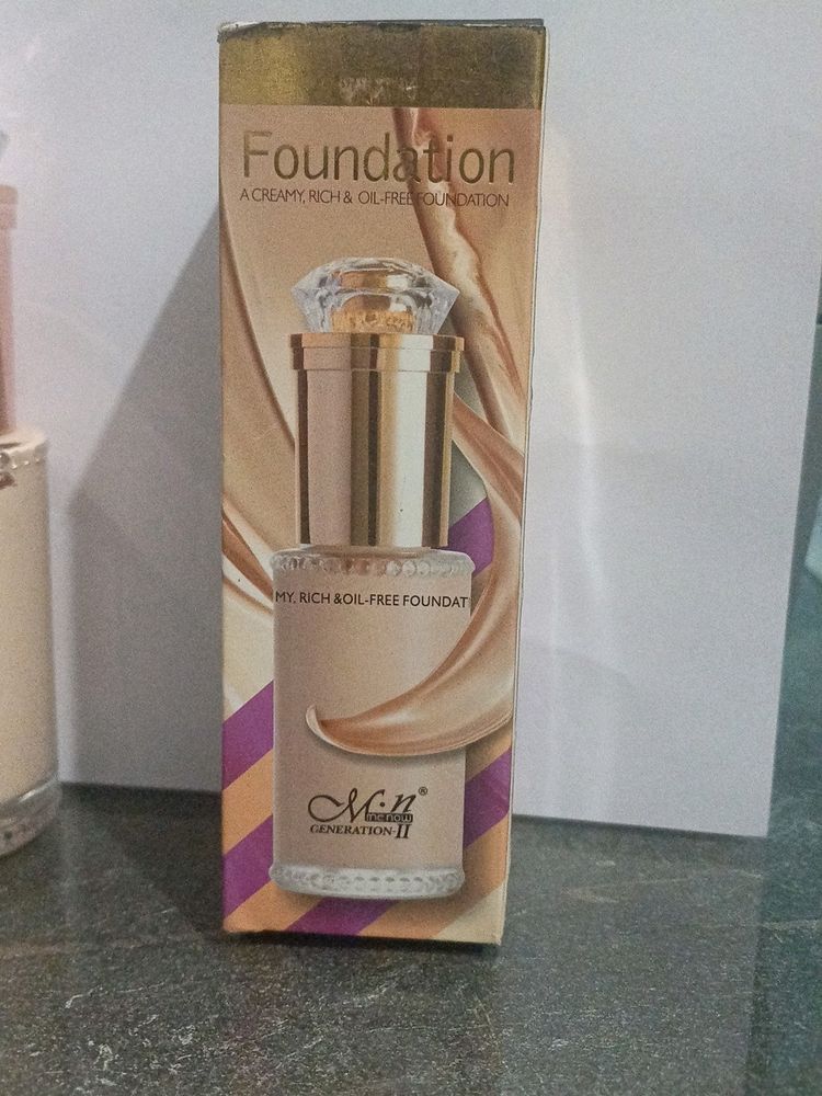 M.N. Foundation Oil Free For Special Girls