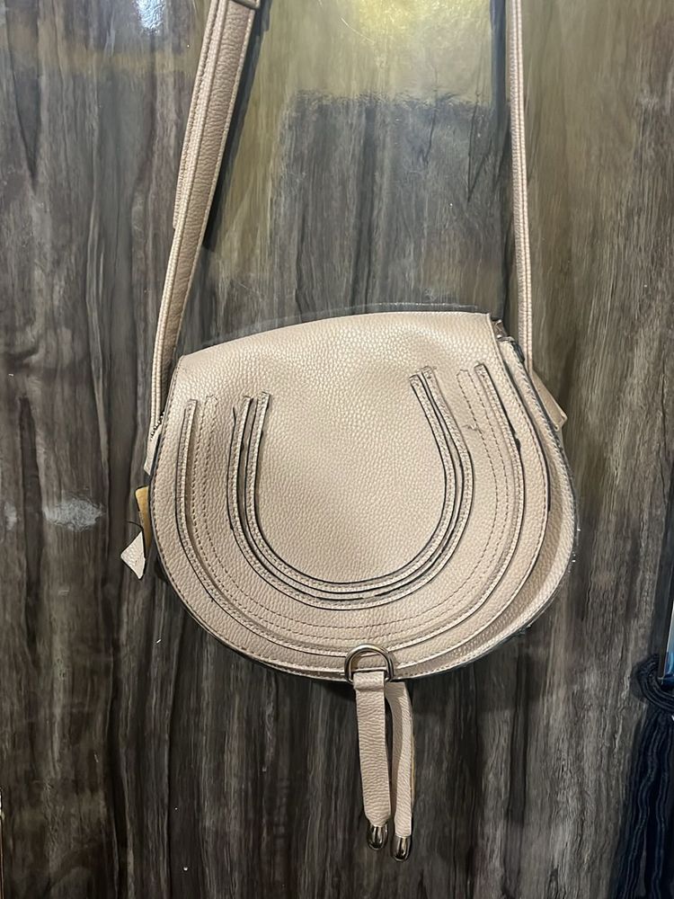 Women Sling Bag Creme High Quality